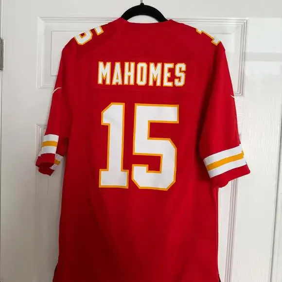 Nike Men's Patrick Mahomes Kansas City Chiefs Game NFL Football Jersey - Picture 3 of 7